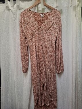 Amuse Society Rust and White Floral-Print Long Sleeve Midi Dress